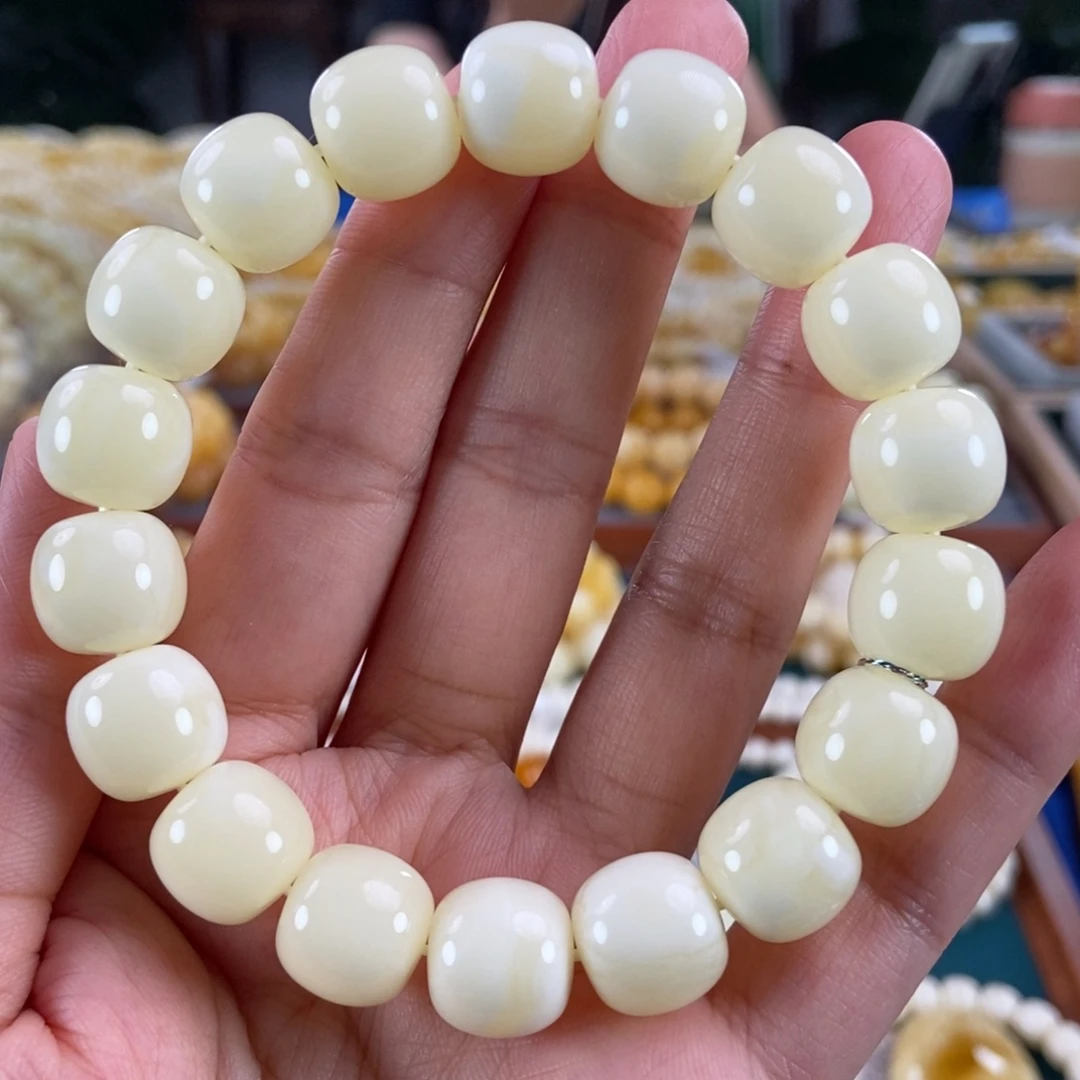 琥珀未镶嵌珠宝奇石13同料白蜡老型24.17