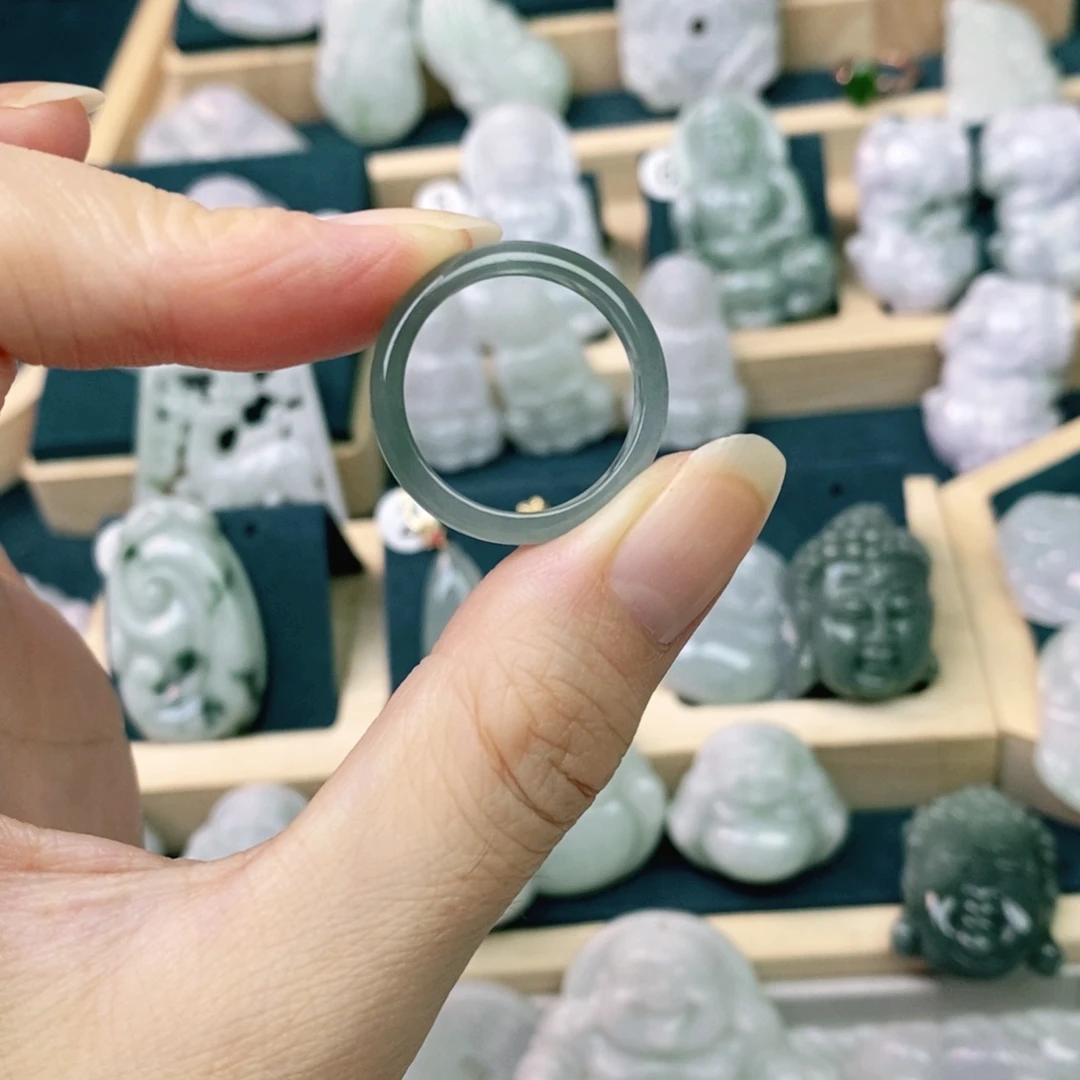 翡翠未镶嵌颈饰戒指圈口18