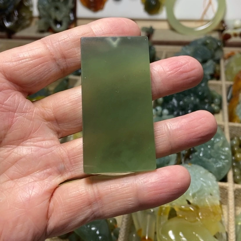 【闪购商品】未镶嵌蛇纹石玉颈饰