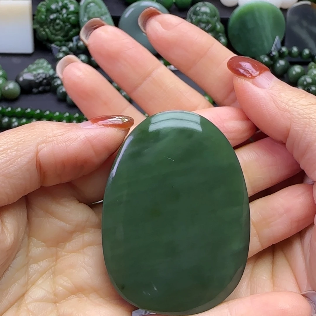 和田玉未镶嵌珠宝奇石