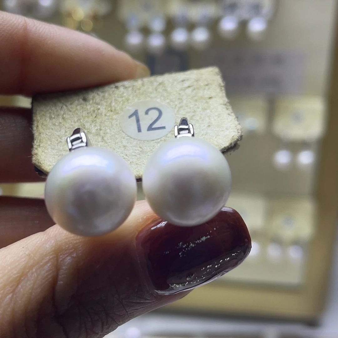 淡水珍珠银S925镶嵌耳饰