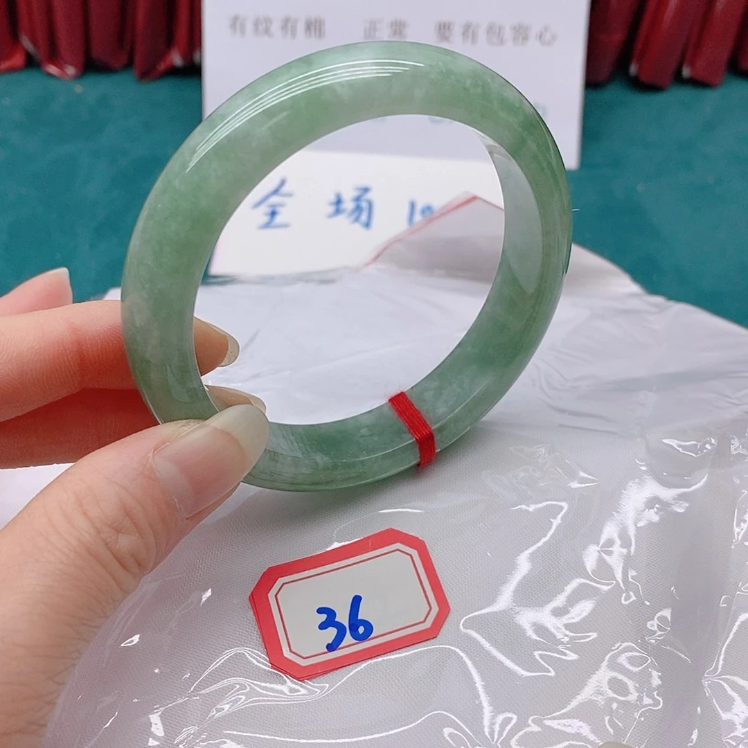 翡翠手镯未镶嵌菲*36666666