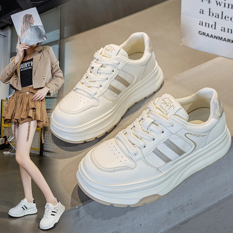 大码41一43厚底透气小白鞋女2025春秋款百搭轻便休闲运动板鞋