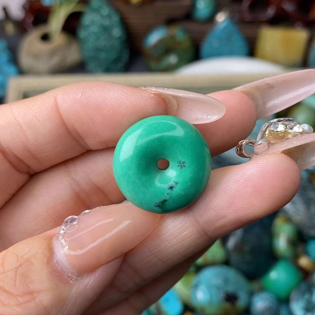 无非金属军绿色面包圈