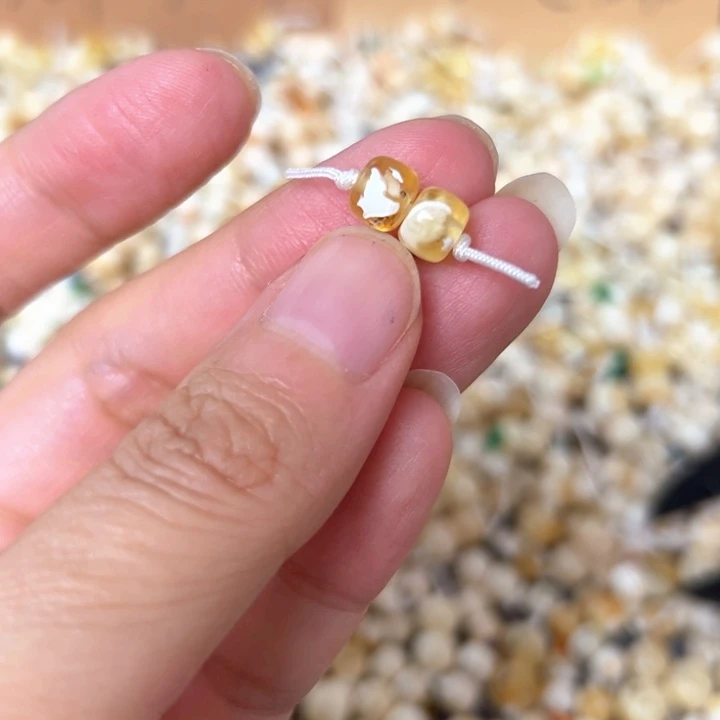 裸石蜜蜡未镶嵌6.5mm一对
