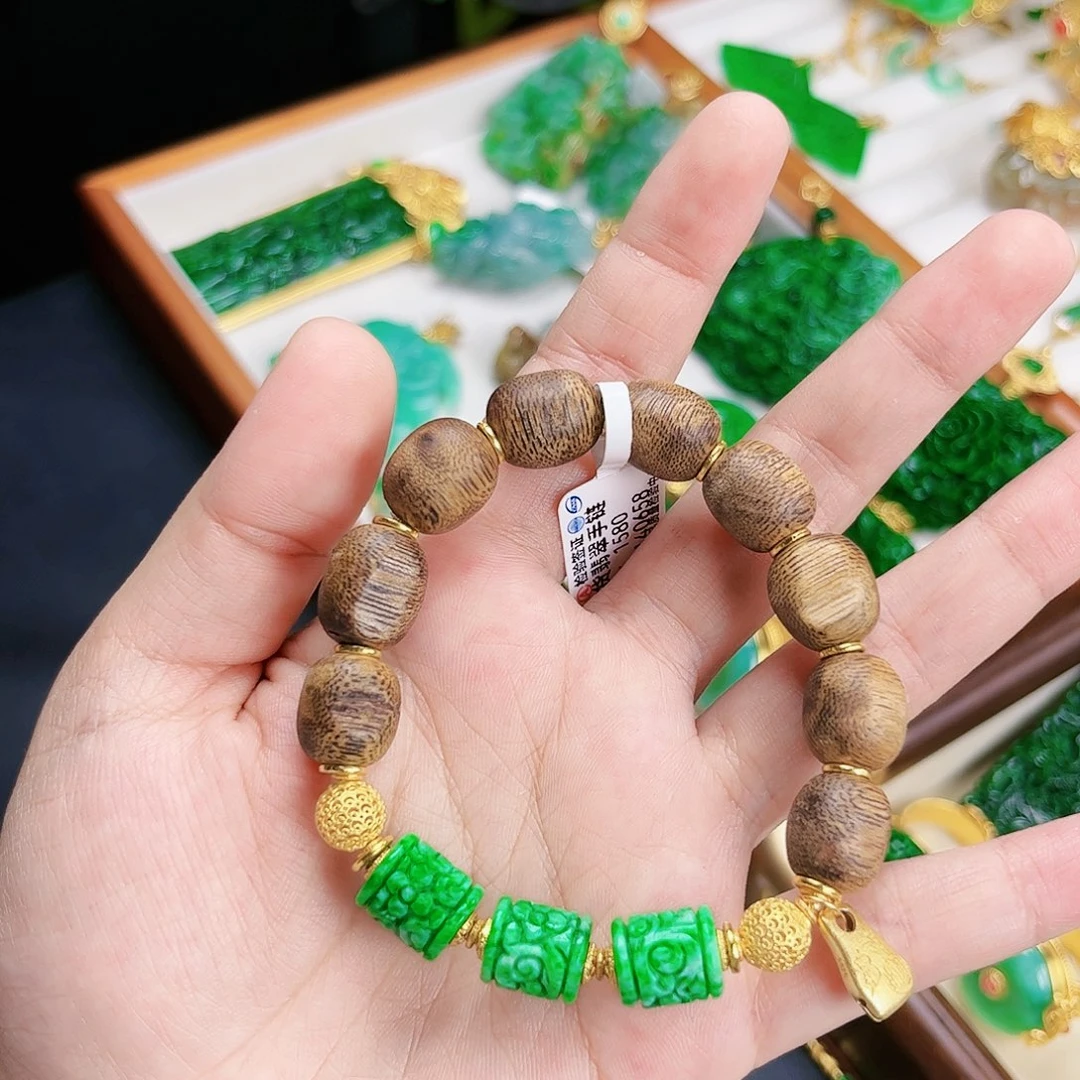 【闪购商品】未镶嵌手串翡翠莱*