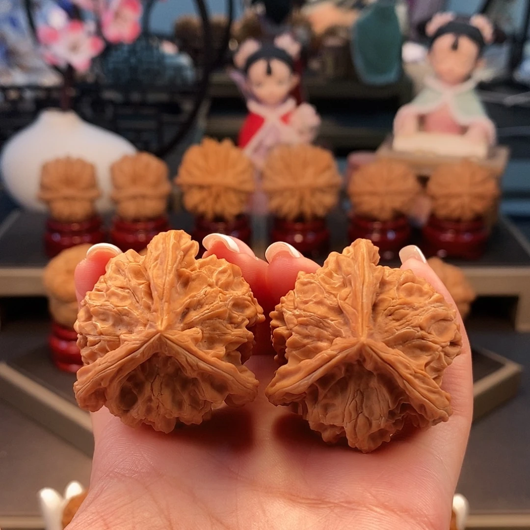 文玩核桃把件41盘山三棱