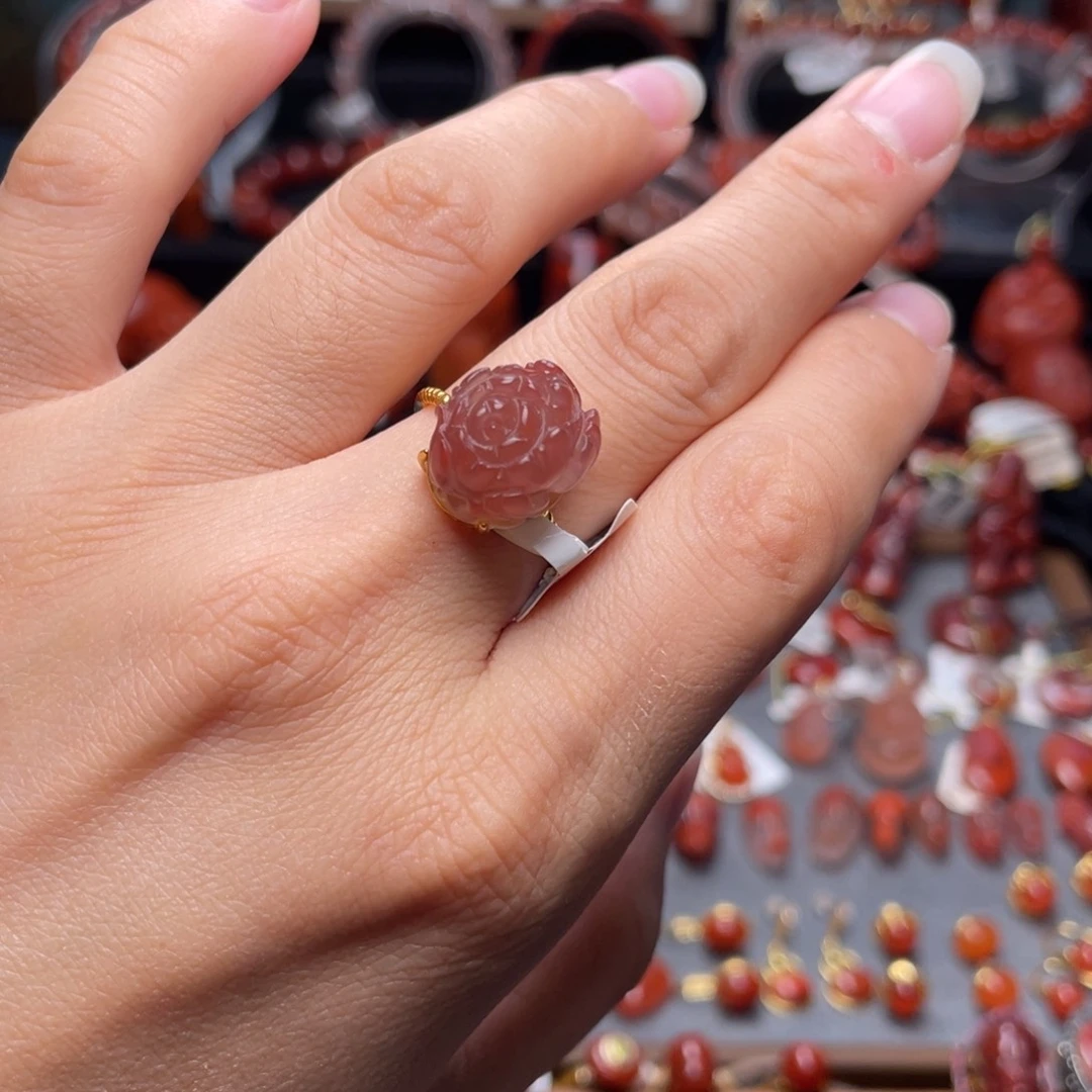 南红玛瑙银S925镶嵌花花戒指