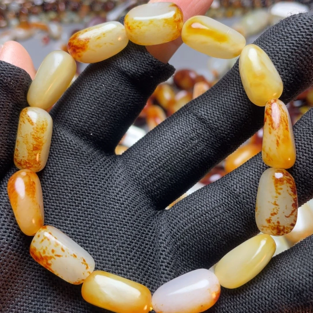 和田玉未镶嵌手链