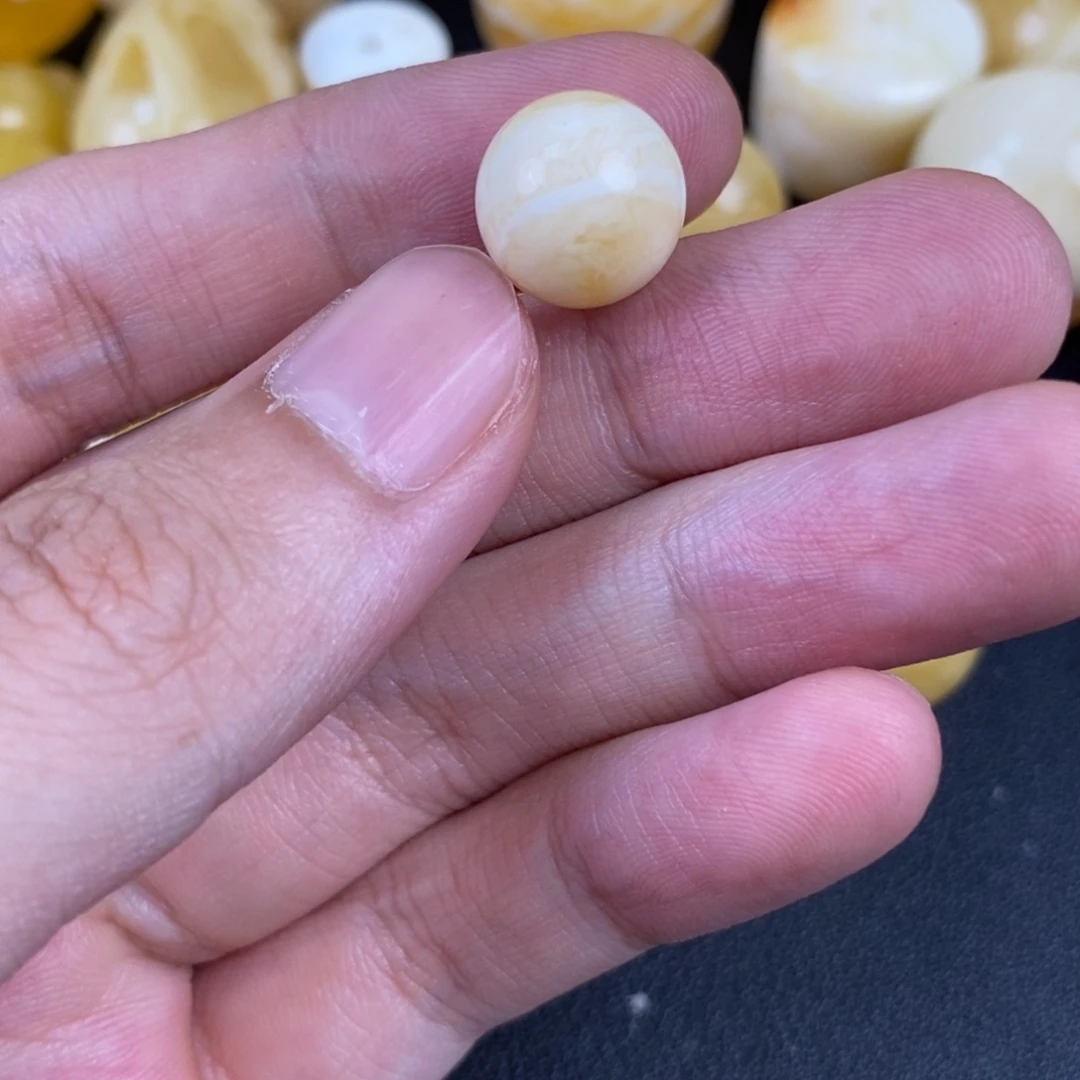琥珀未镶嵌珠宝奇石瓷白虎皮11