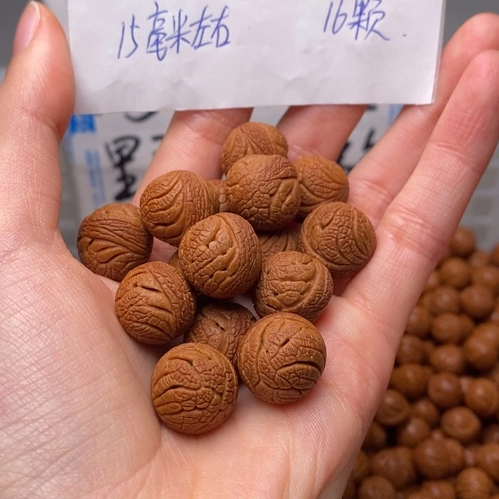 桃核手串15mm左右野生铁将军16颗（穿好）