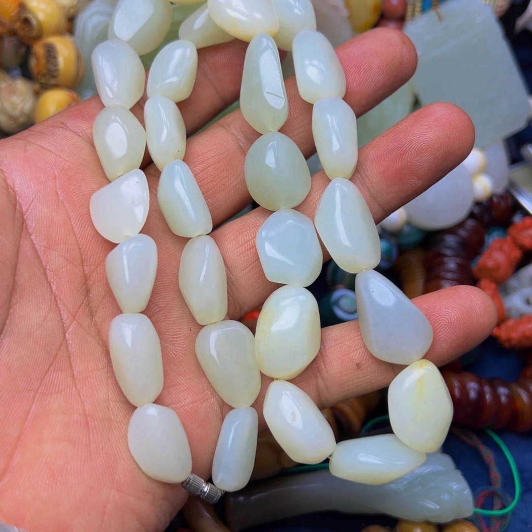 未镶嵌和田玉挂件天然的