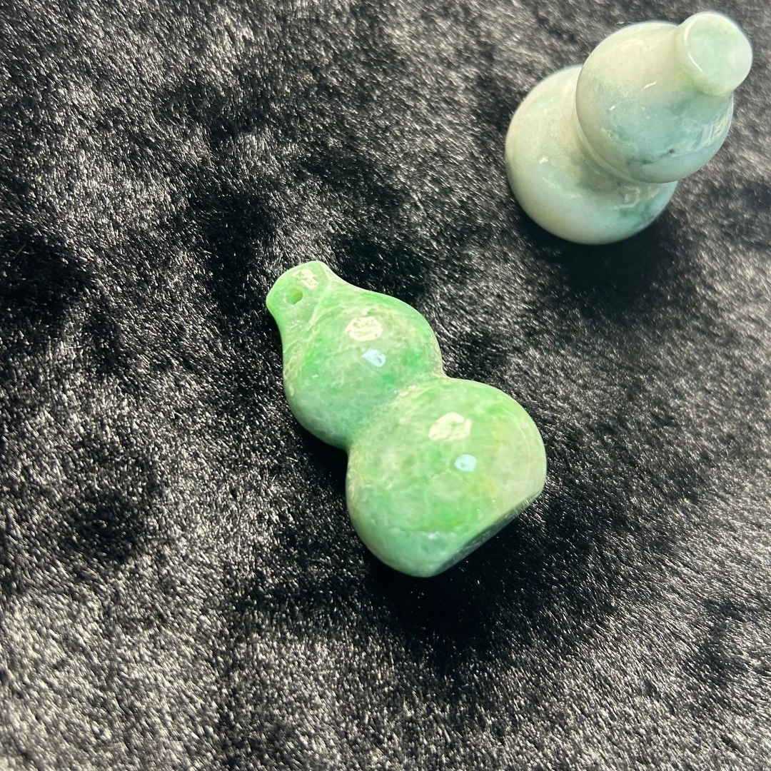 翡翠葫芦满绿绿色精美百搭