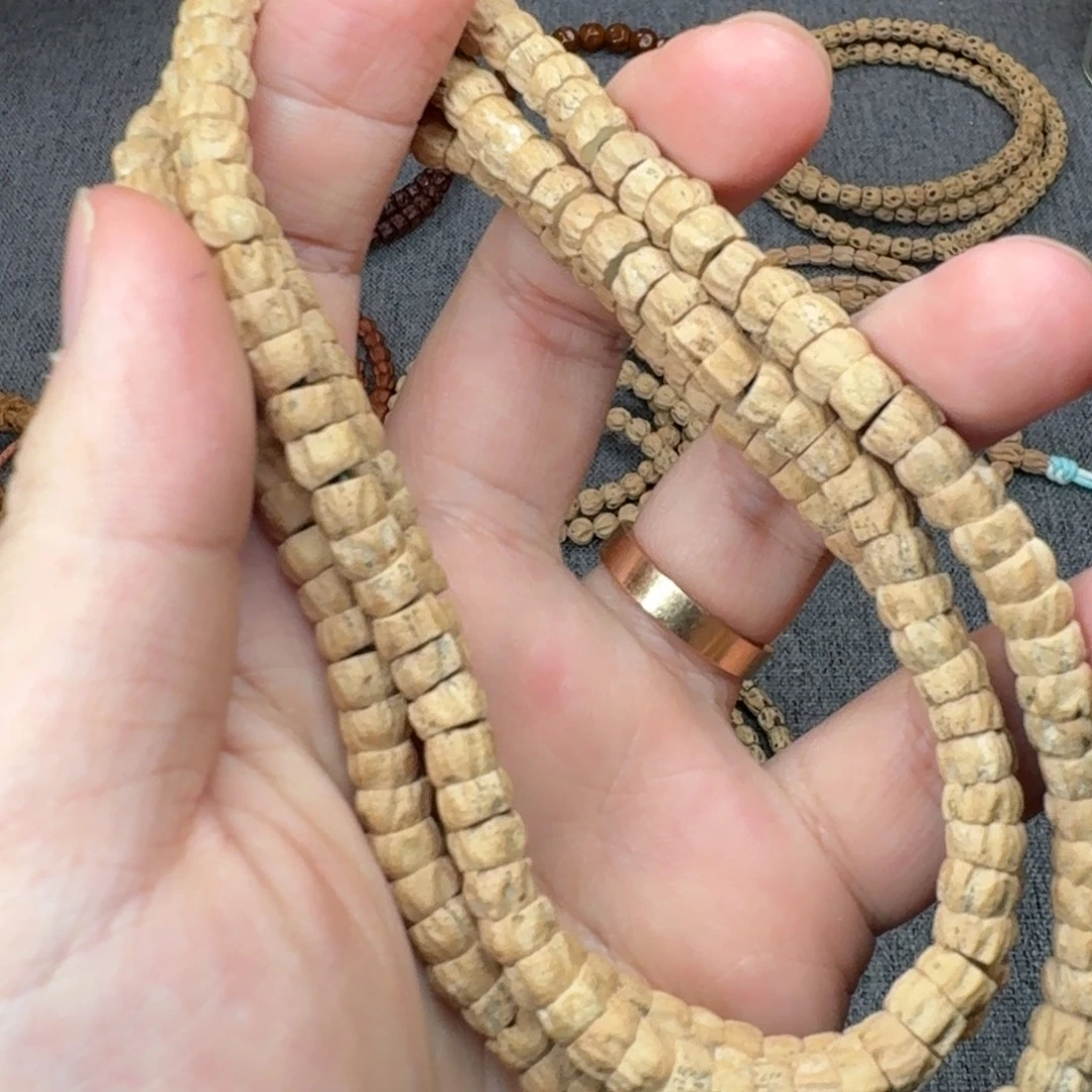 柏香籽/百香籽吊坠