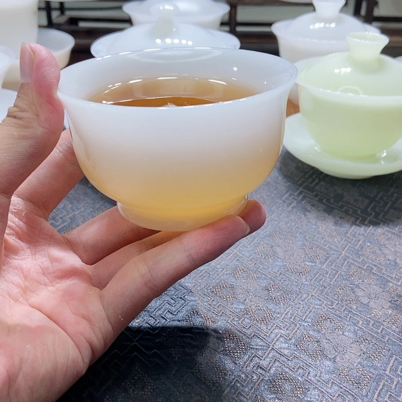 【闪购商品】我也要努力不在一起就是要开心