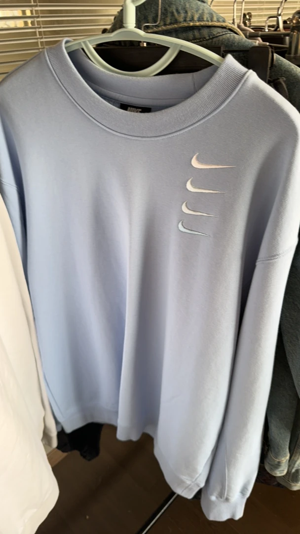 jp nike 四连狗钩 蓝色  渐变套头圆领卫衣 99新L码