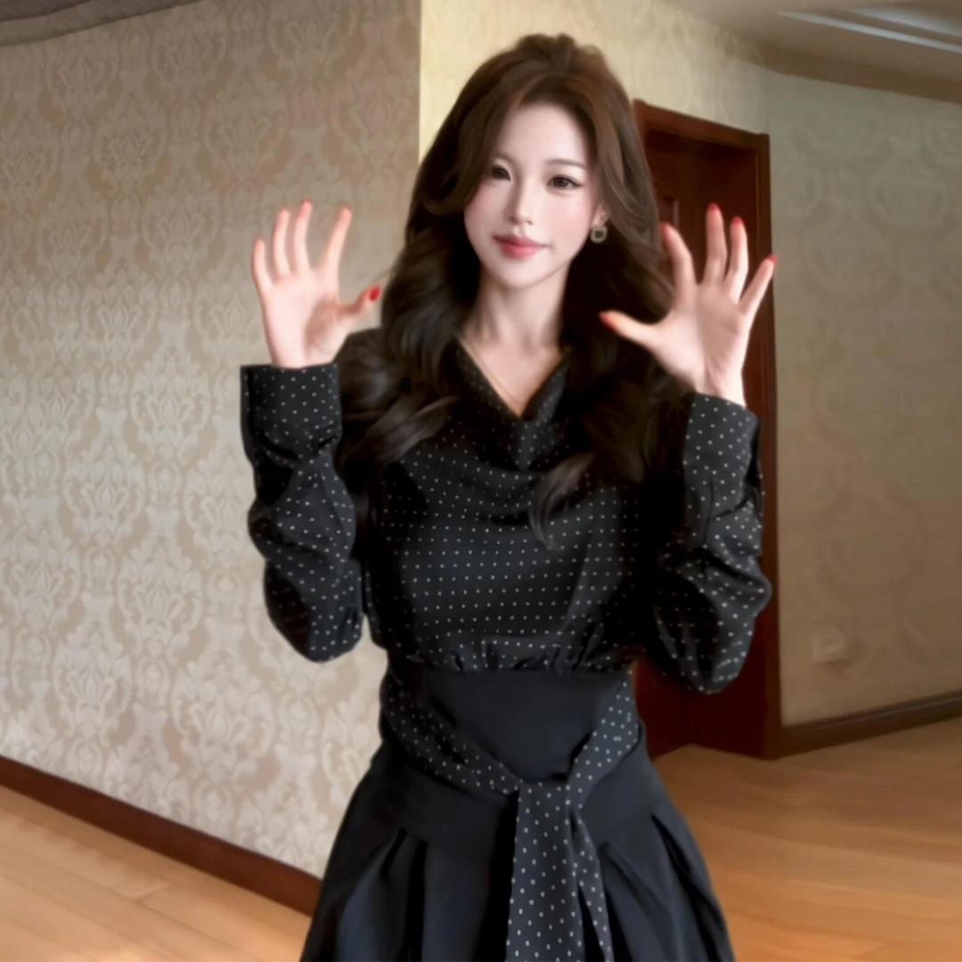 法式气质黑色荡领长袖波点连衣裙子女早秋季2025新款花苞短裙套装