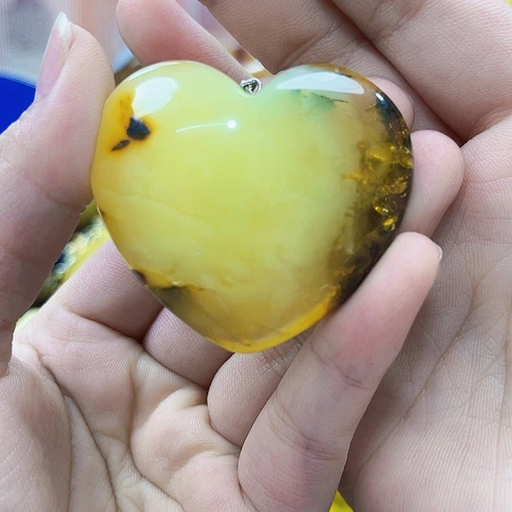 琥珀银S925镶嵌颈饰吊坠