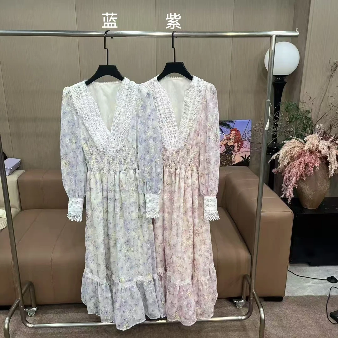 DACPAN-“紫藤花阁”碎花V领收腰长款连衣裙  2025/盼·PP 88003