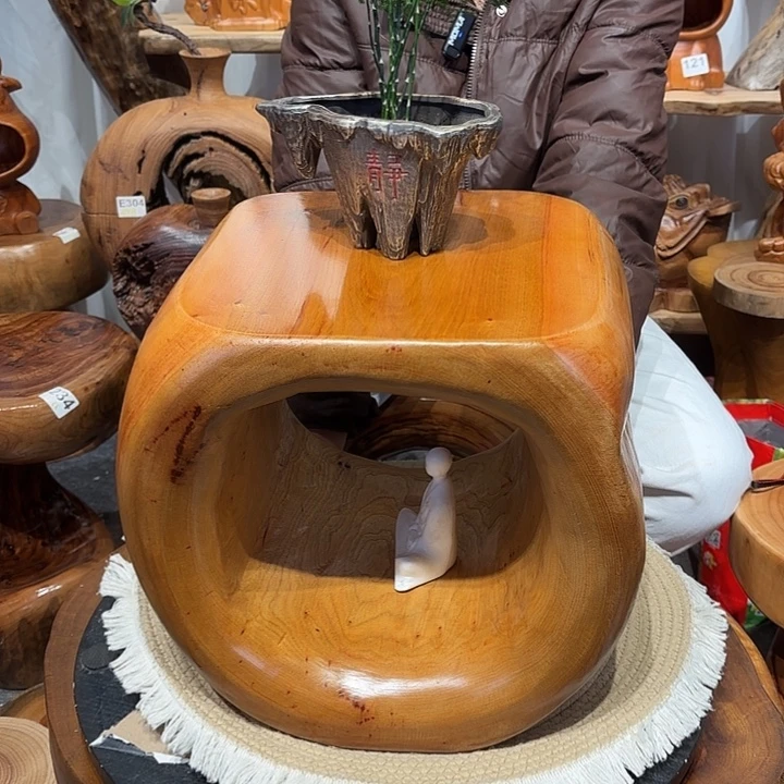 香樟木香樟木根雕凳子一物一拍编号804长32宽28高31