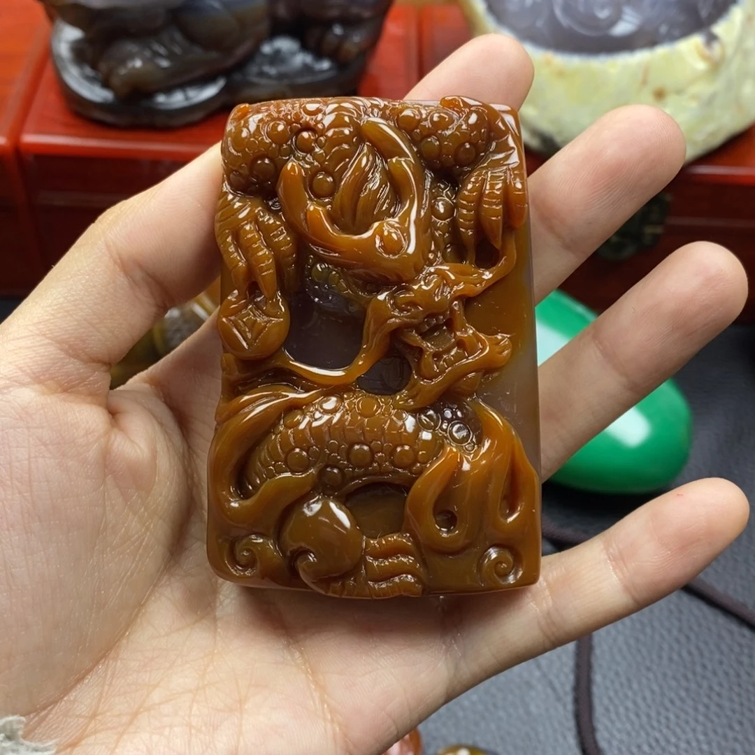玛瑙/玉髓未镶嵌珠宝奇石