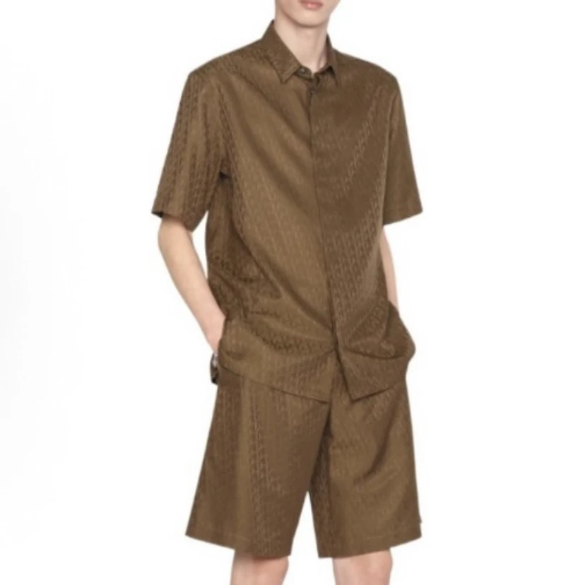 99新 DIOR/迪奥 52900/棕色满印字母Logo印花宽松短袖衬衫/39码