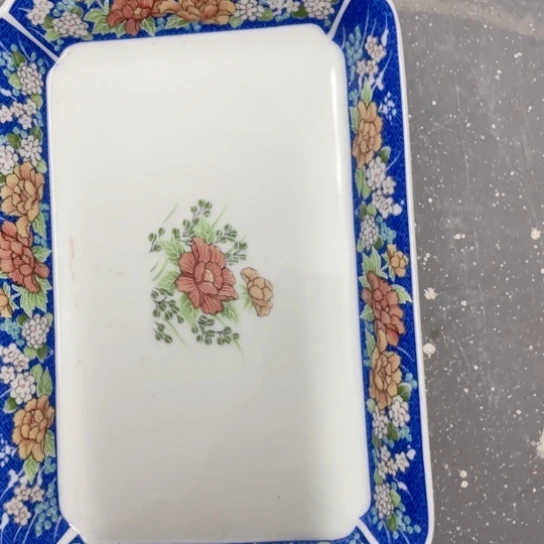 蒙***儿金葡萄瓷器欢迎您