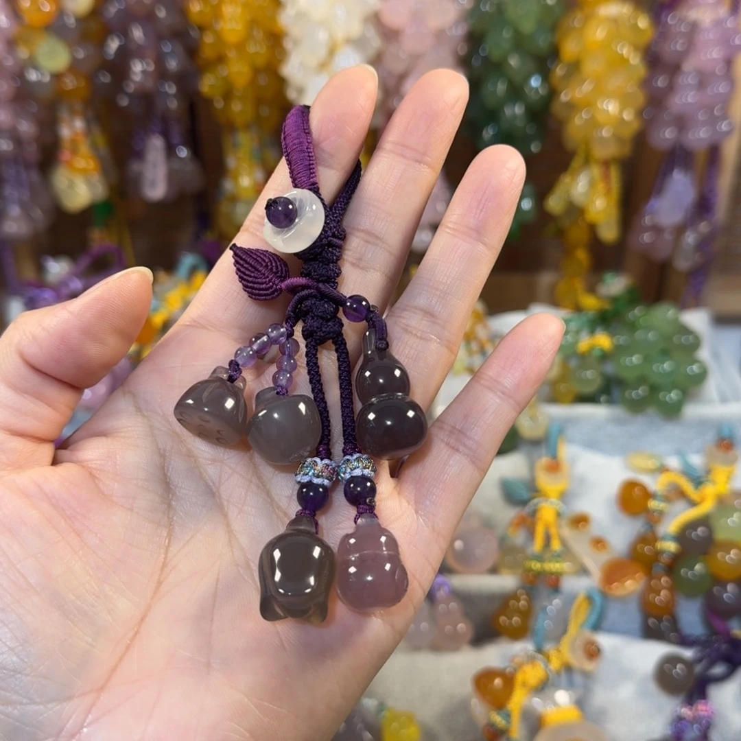 玛瑙/玉髓未镶嵌手机挂件