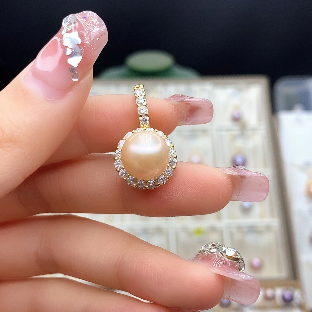 淡水珍珠颈饰合金