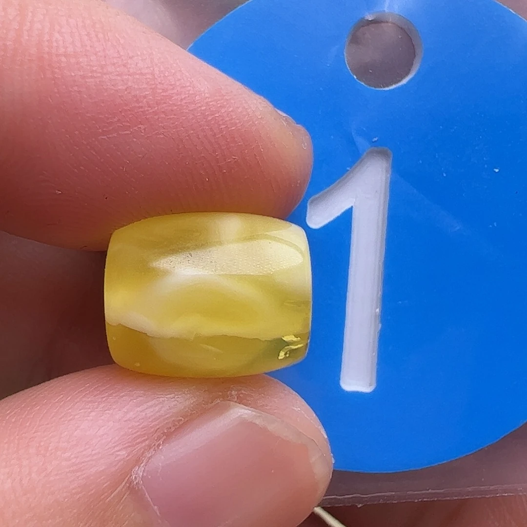 未镶嵌蜜蜡珠宝奇石9.5mm微瑕