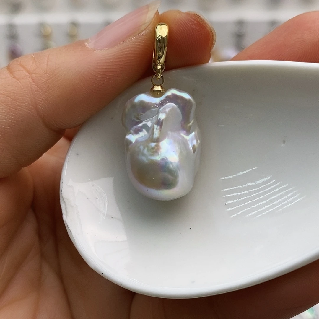 颈饰未镶嵌淡水珍珠