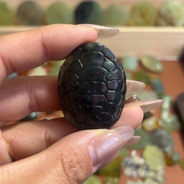 蛇纹石玉合金颈饰