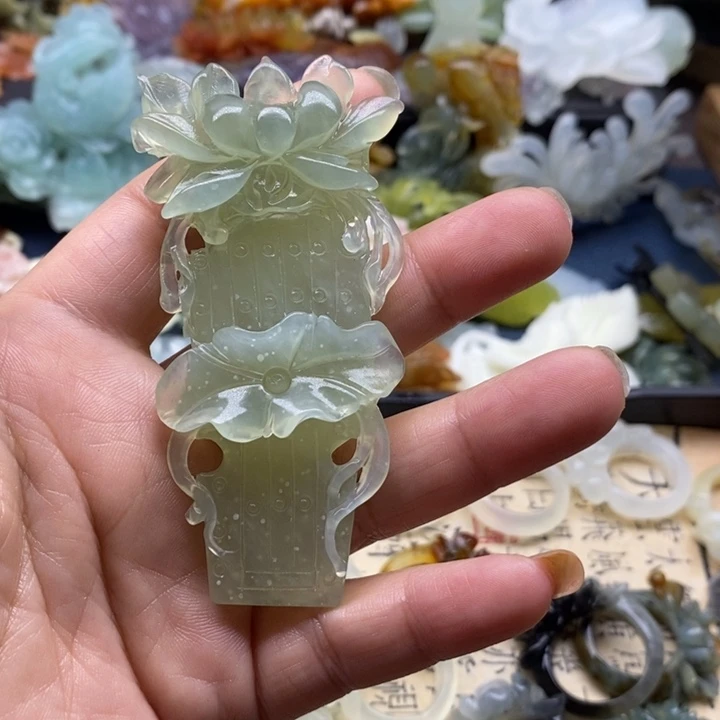 蛇纹石玉合金颈饰