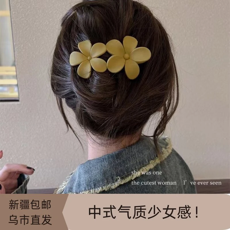 【新疆包邮】温柔花朵鸭嘴夹头饰女春夏发夹外出百搭后脑勺盘发
