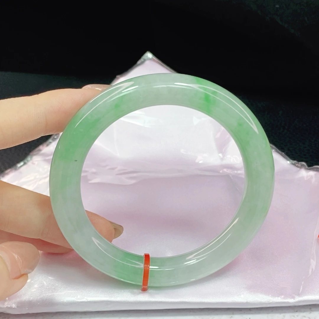 未镶嵌手镯翡翠55圆镯