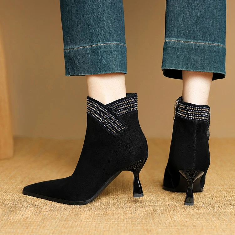 7cm~法式气质高跟短靴女2025秋冬新款尖头水钻真皮百搭通勤时装靴