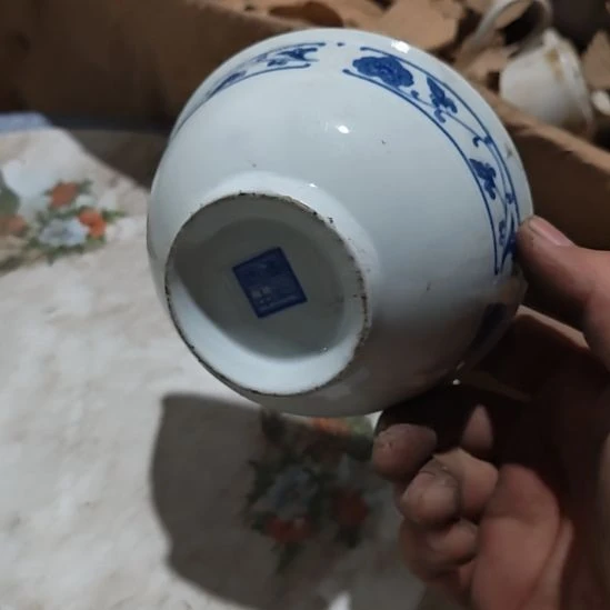 茶盏陶瓷盘子碗啥都有