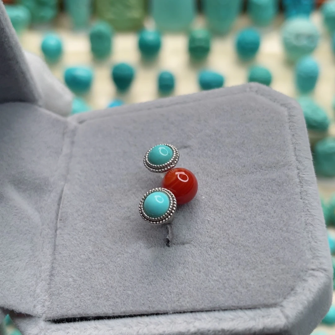 南红玛瑙未镶嵌珠宝奇石