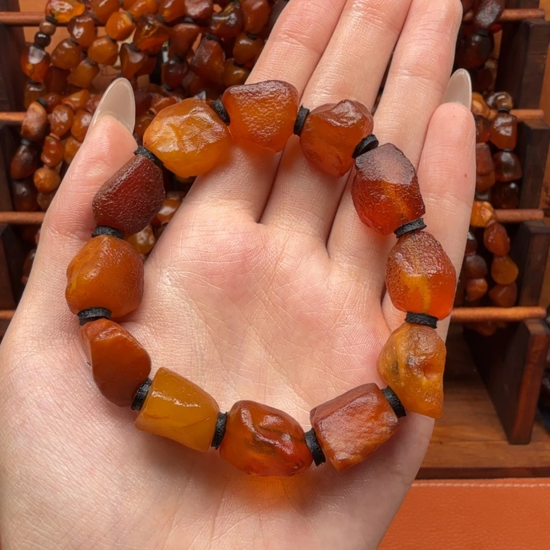 蜜蜡未镶嵌吊坠(赠链)