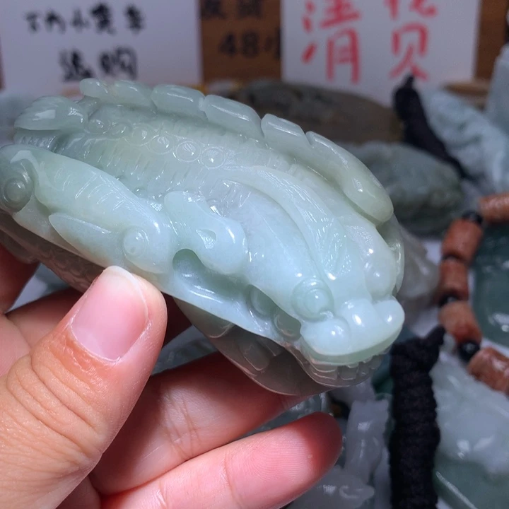 翡翠未镶嵌颈饰保真天然A货翡翠