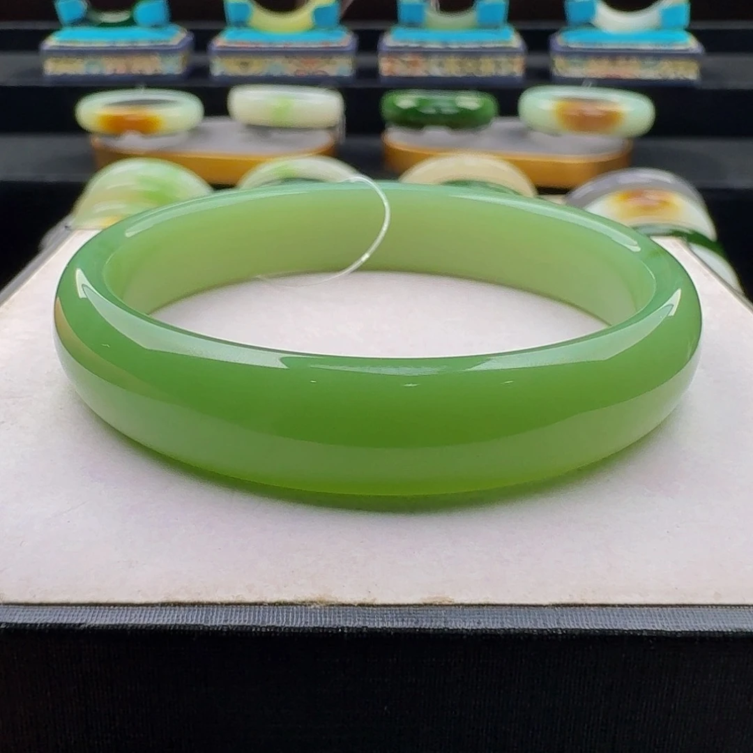 未镶嵌手镯和田玉粉绿➕粉青渐变！58.1