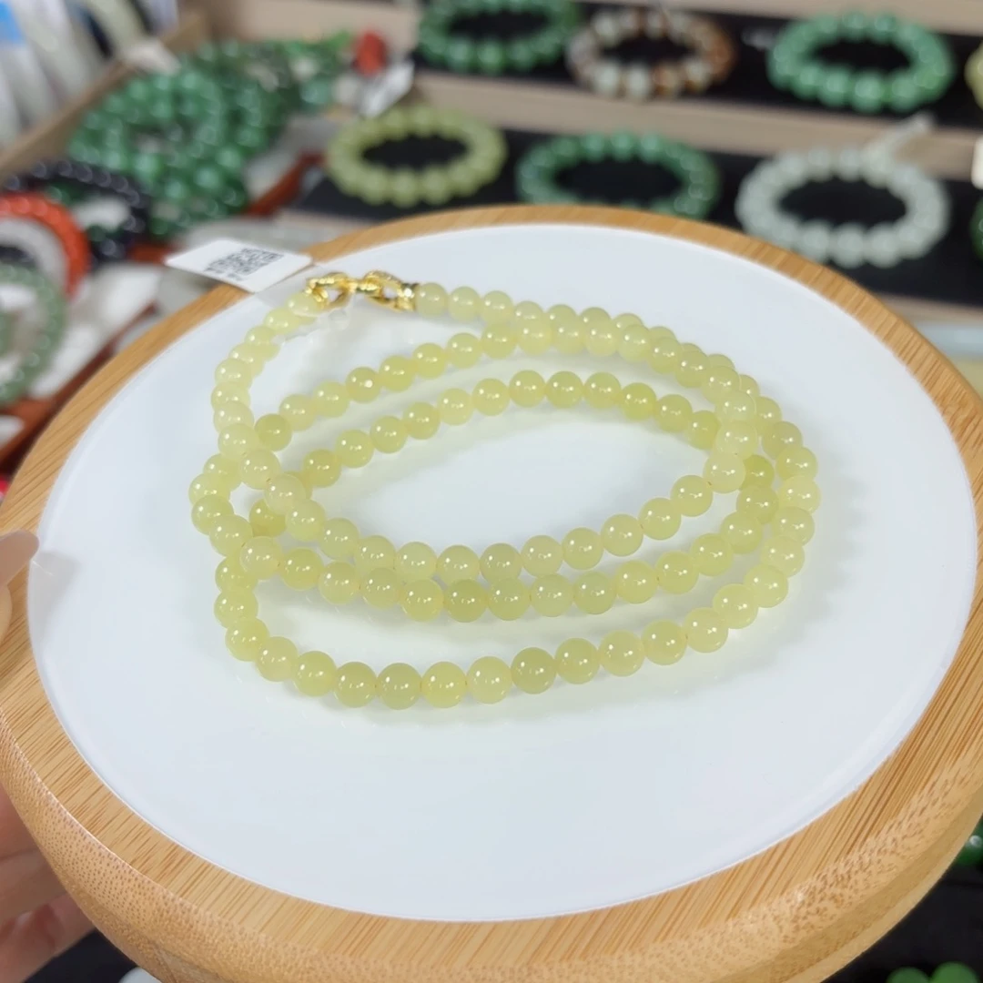 手链未镶嵌和田玉是*闹