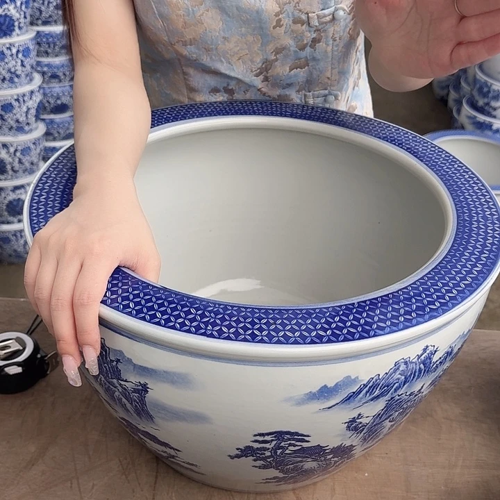 瓷片口径40厘米 高度25厘米