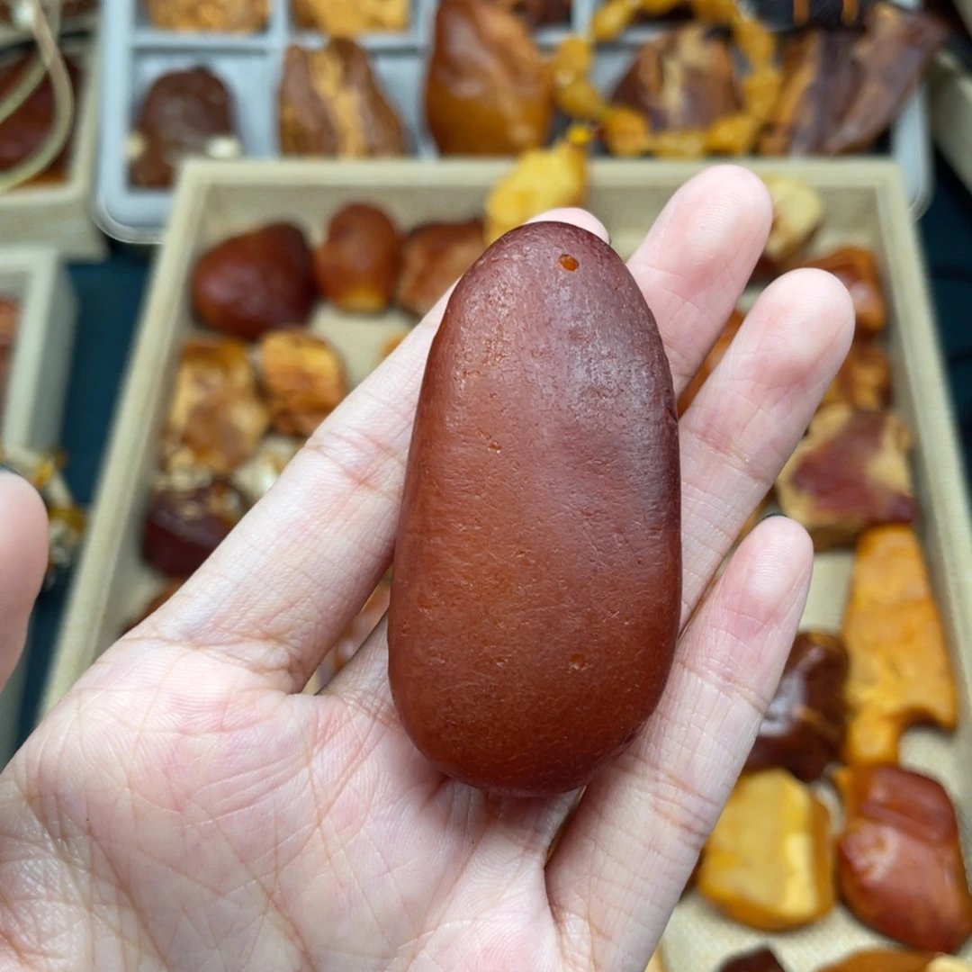 琥珀未镶嵌珠宝奇石