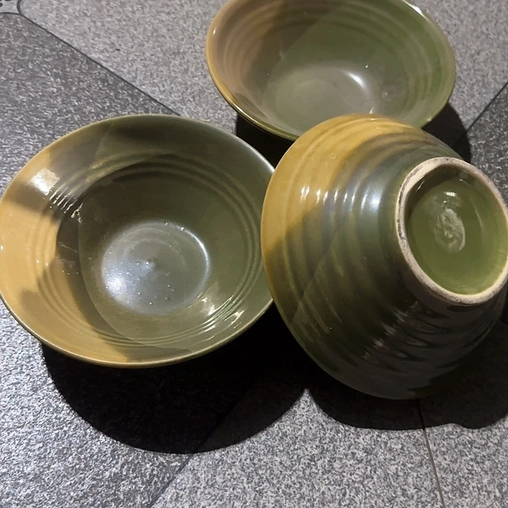 瓷片陶瓷盘子碗啥都有完美者勿拍口径19高度6