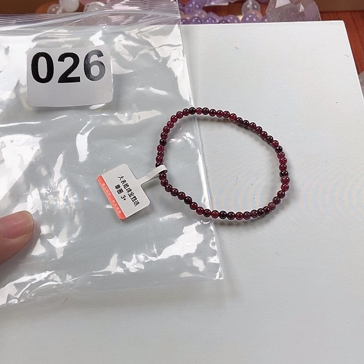 未镶嵌手链石榴石卡4+