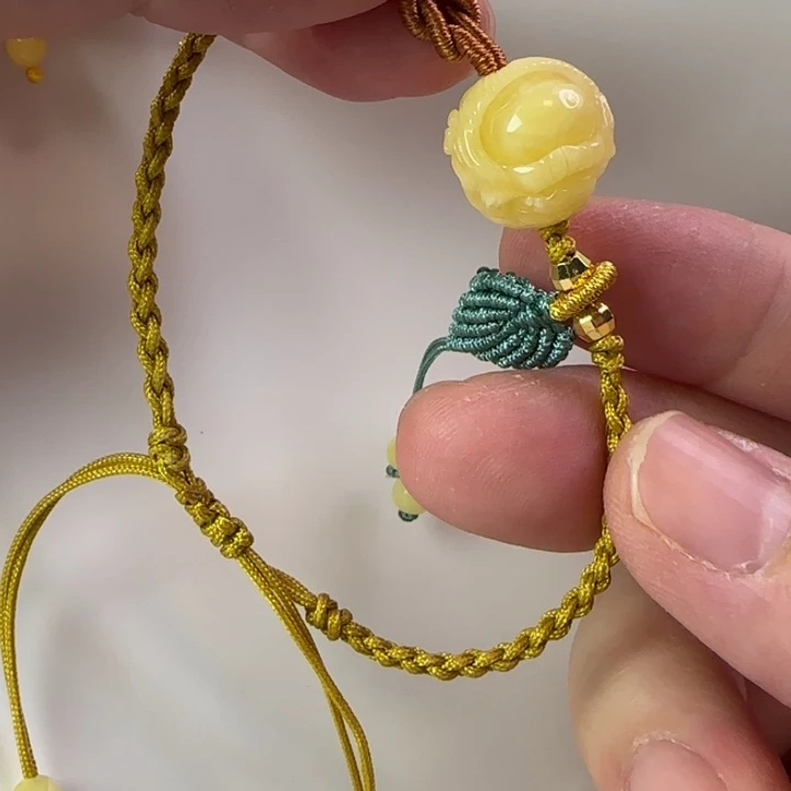 未镶嵌琥珀手链琥珀