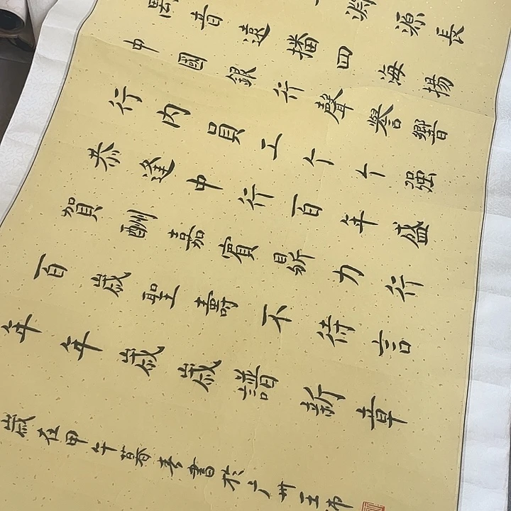 摆件，轴坏，破损，水渍都是正常的