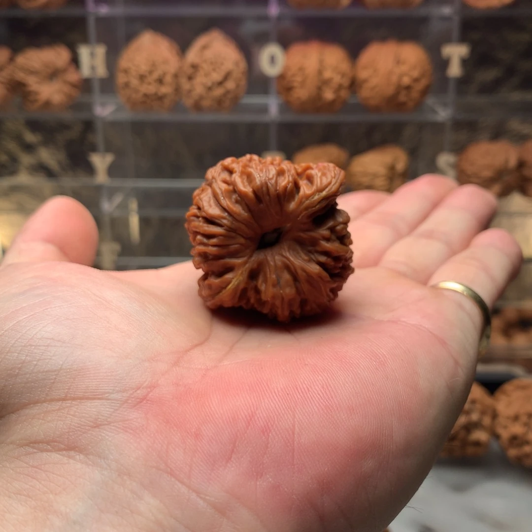 蛋***蛋文玩核桃吊坠288南疆石比赛