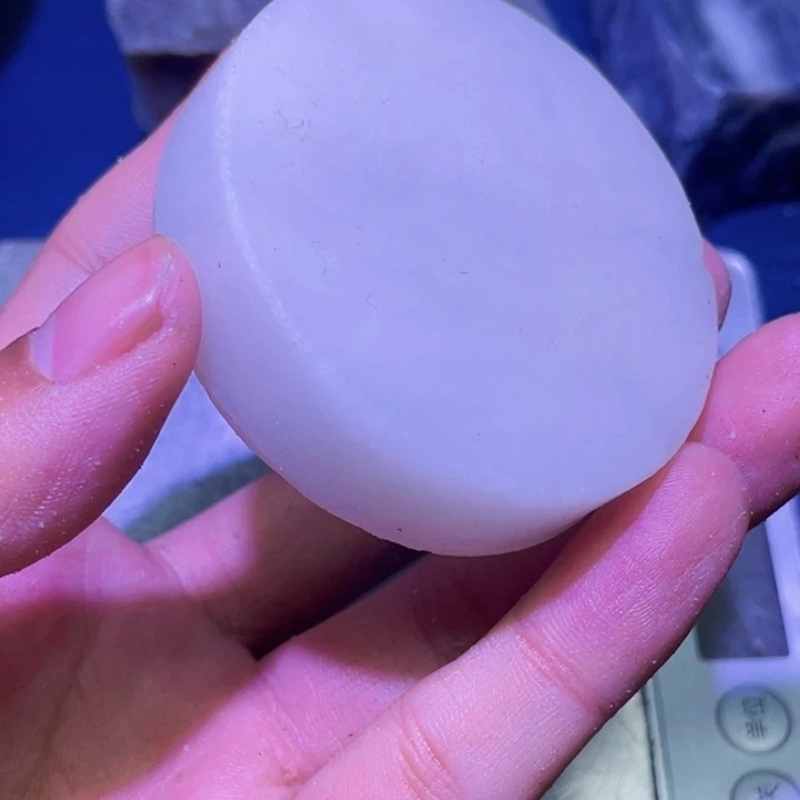 和田玉（糖玉）未镶嵌珠宝半成品